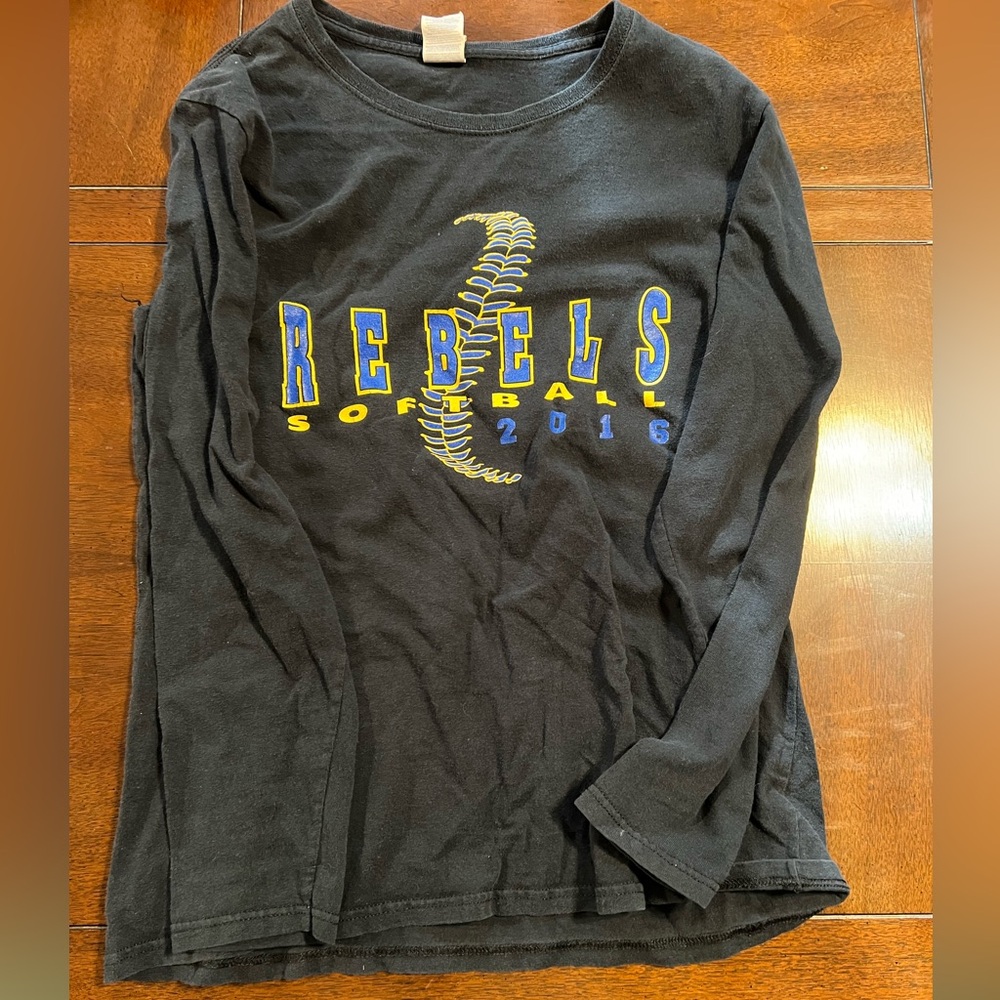 Large long sleeve shirt